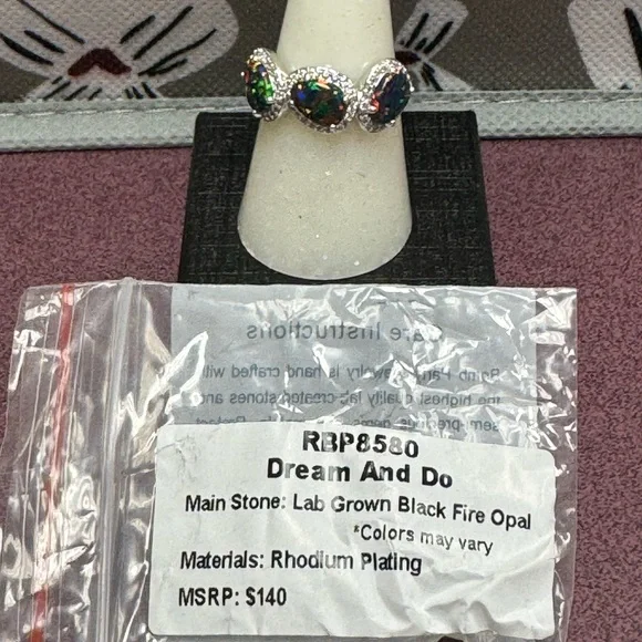 Dream and Do, October 2024 Collection - Picture 4 of 4